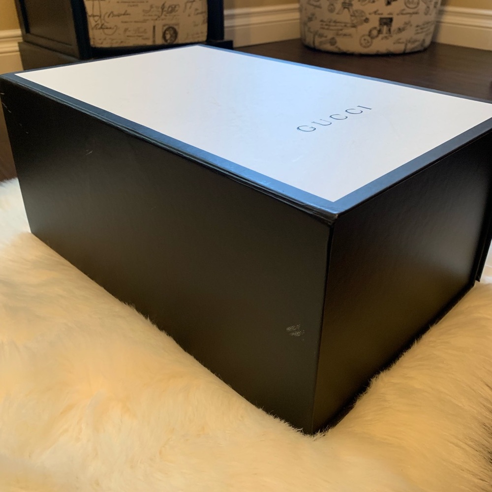 Authentic Gucci Box - Picture 3 of 4